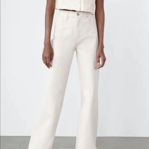 ZARA Wide Leg Jeans In Cream Color 0/0060/224/712/34